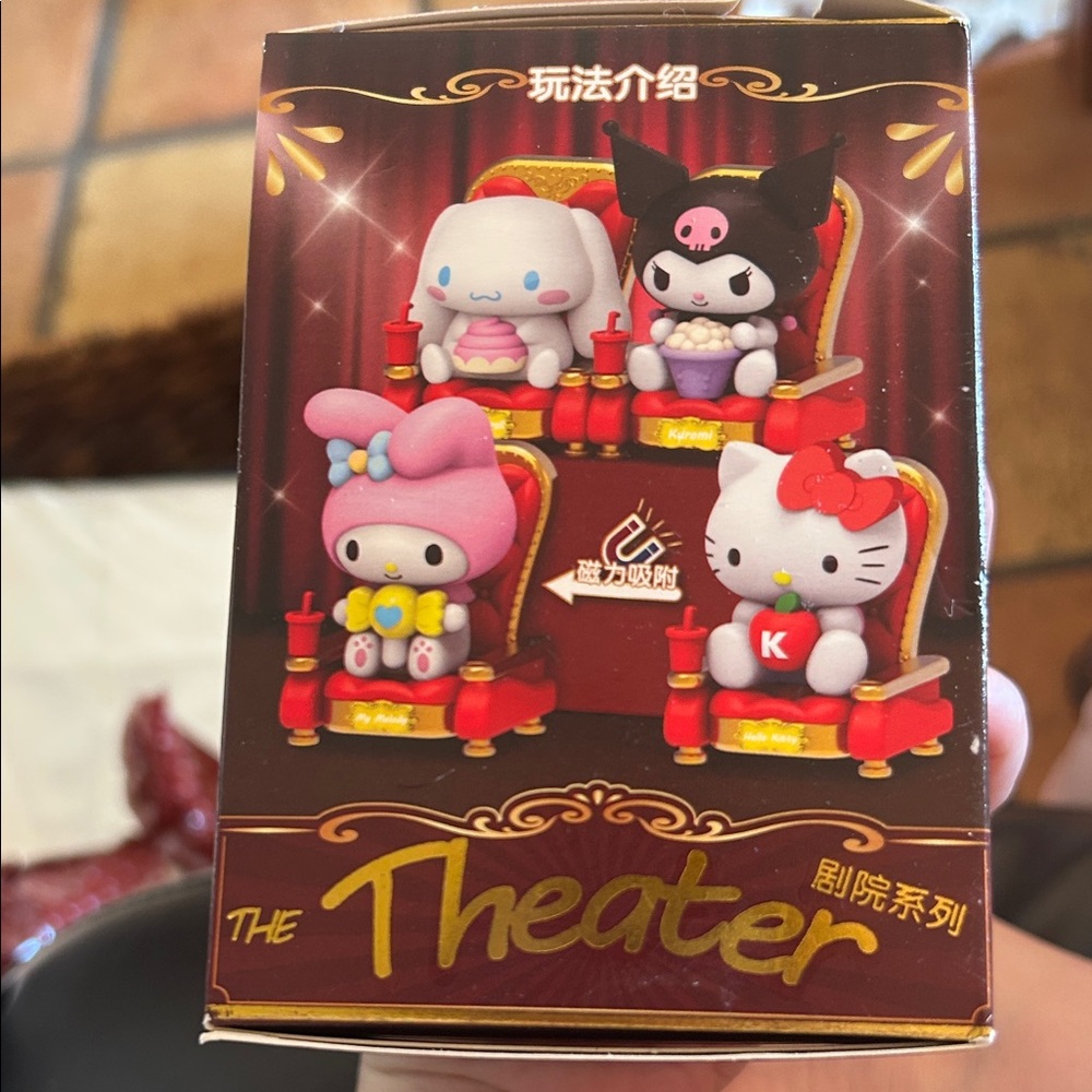 Hello Kitty Theater Series Sanrio cinna rare blindbox CHASE 1/72